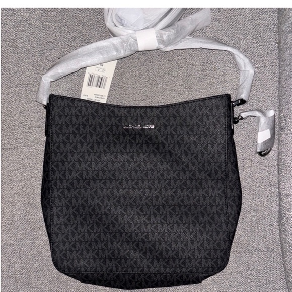 Michael Kors Black Quilted Interior Bag - Picture 1 of 4